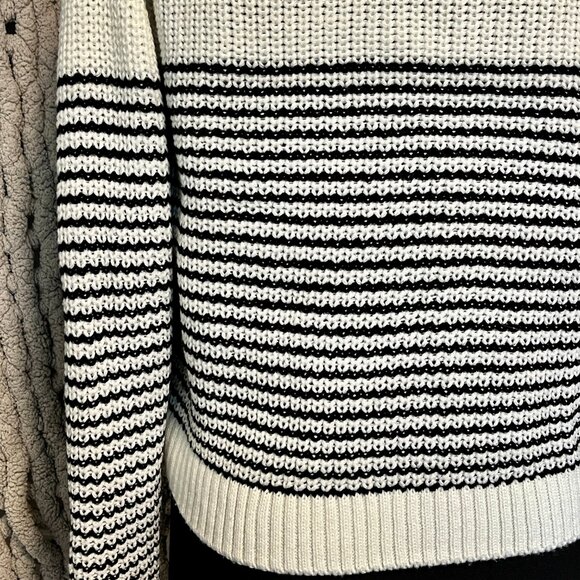 Garage Striped White & Black Knit Sweater – Size Small - Picture 10 of 13